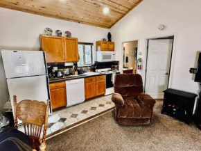 Yosemite Woods Duplex in Yosemite-Upper Unit